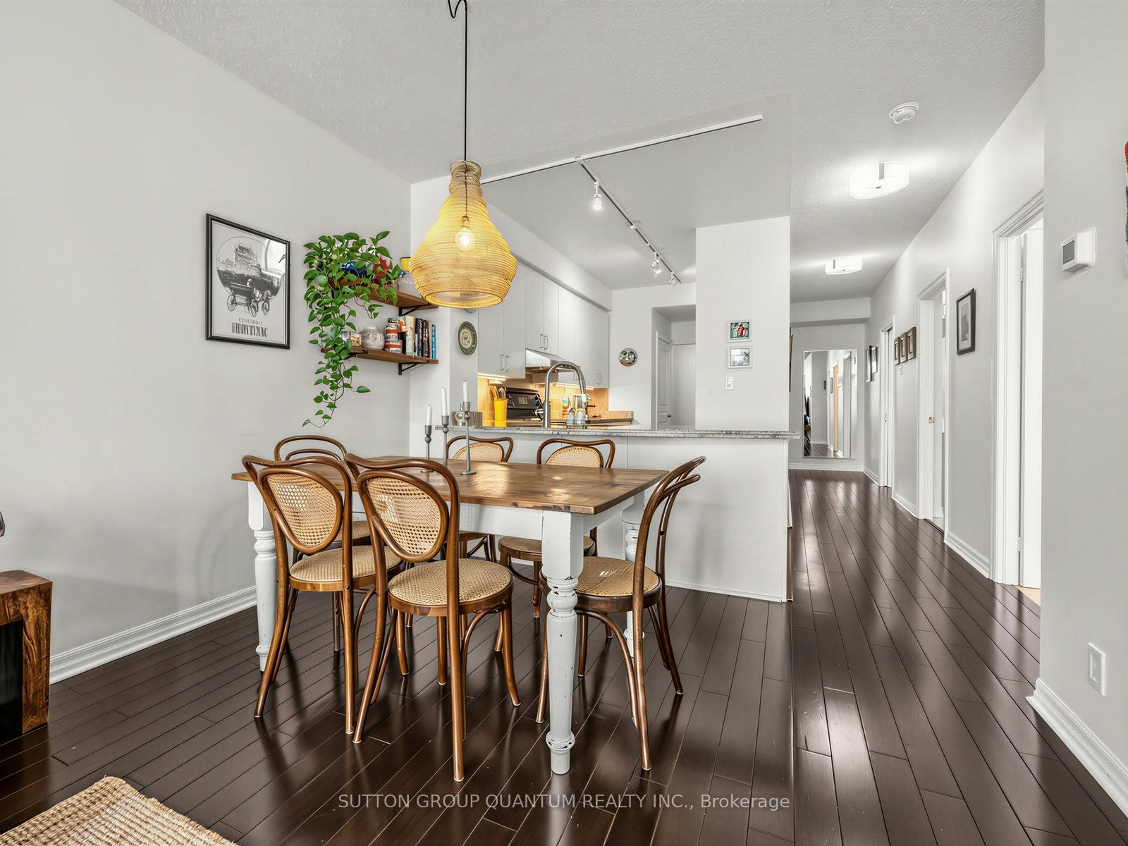 304-80 Port Street E, Mississauga, ON, L5G 4V6 - 10