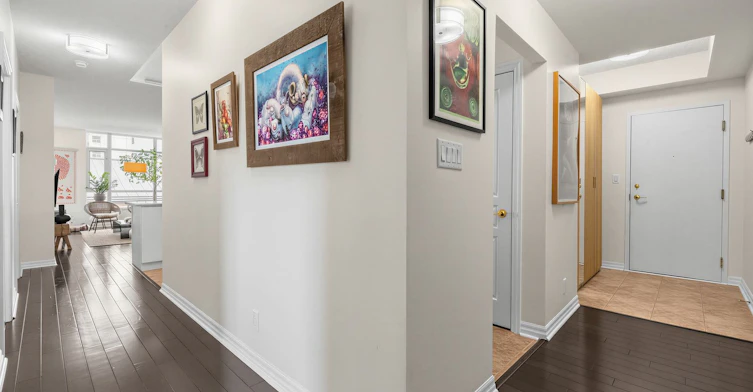 304-80 Port Street E, Mississauga, ON, L5G 4V6 - 21