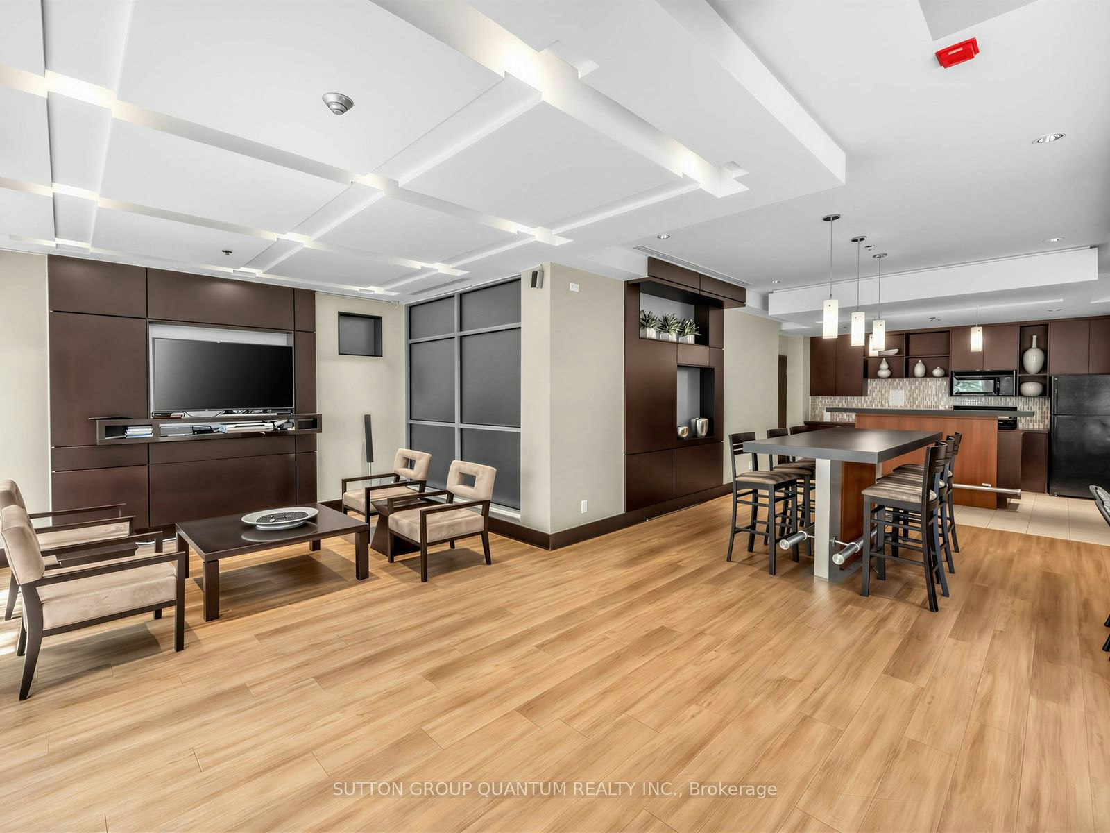 304-80 Port Street E, Mississauga, ON, L5G 4V6 - 27
