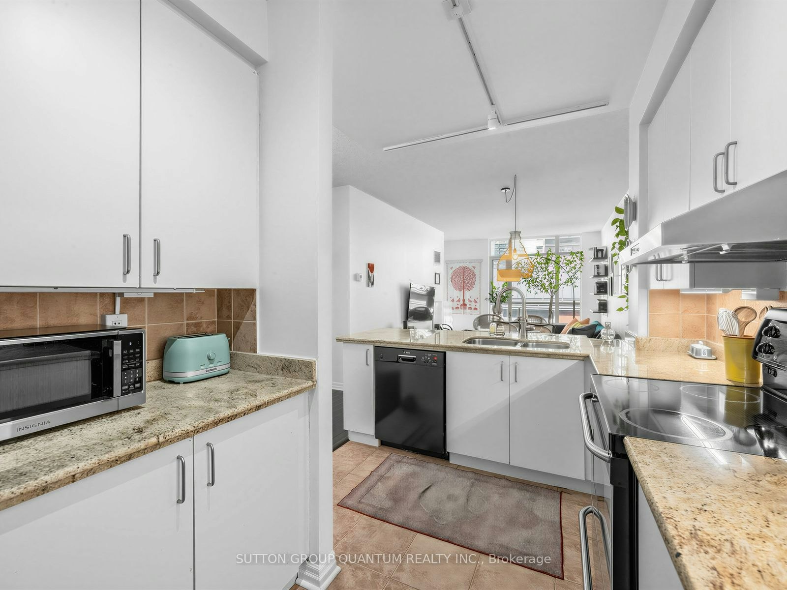 304-80 Port Street E, Mississauga, ON, L5G 4V6 - 15