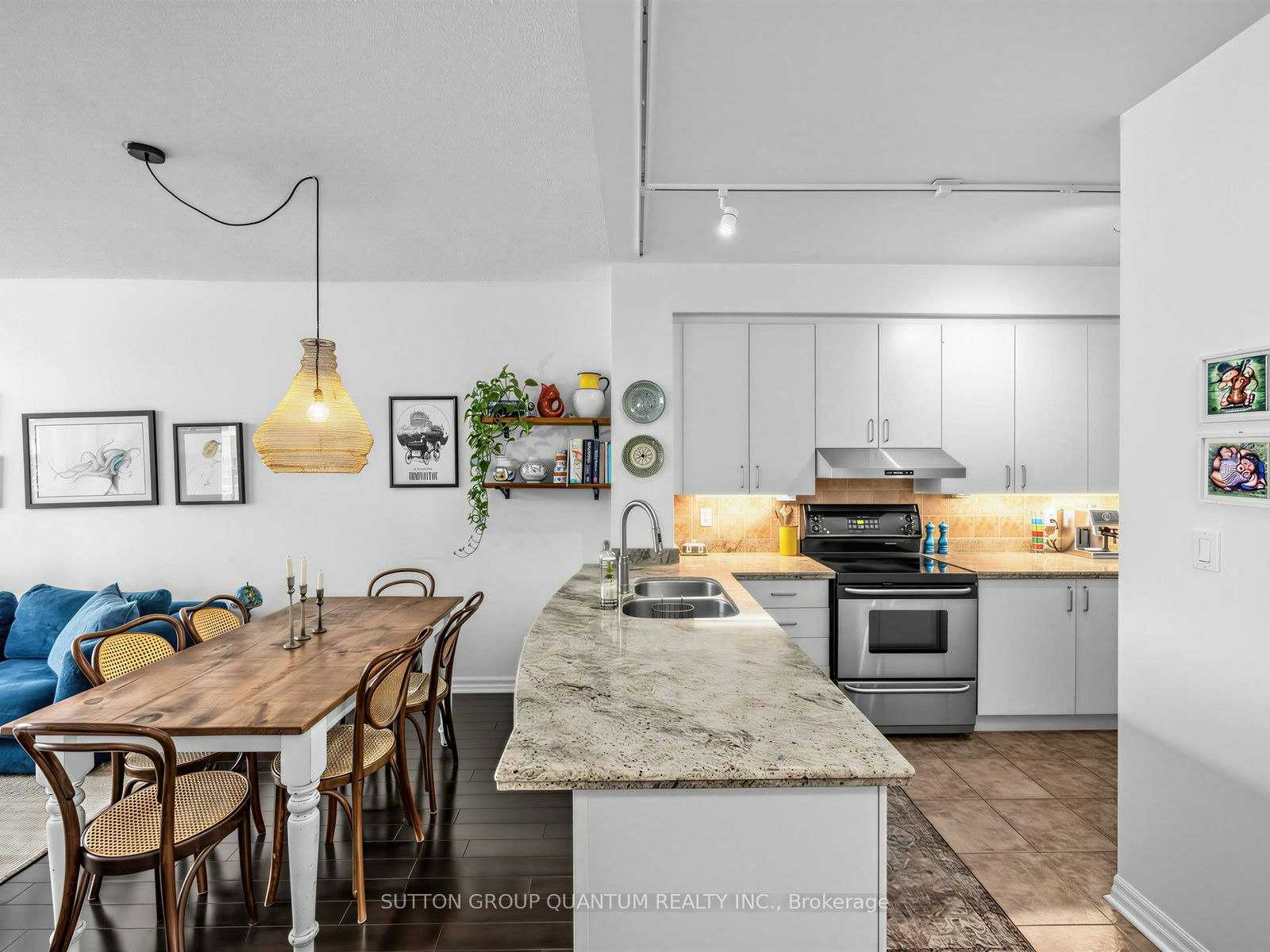 304-80 Port Street E, Mississauga, ON, L5G 4V6 - 12