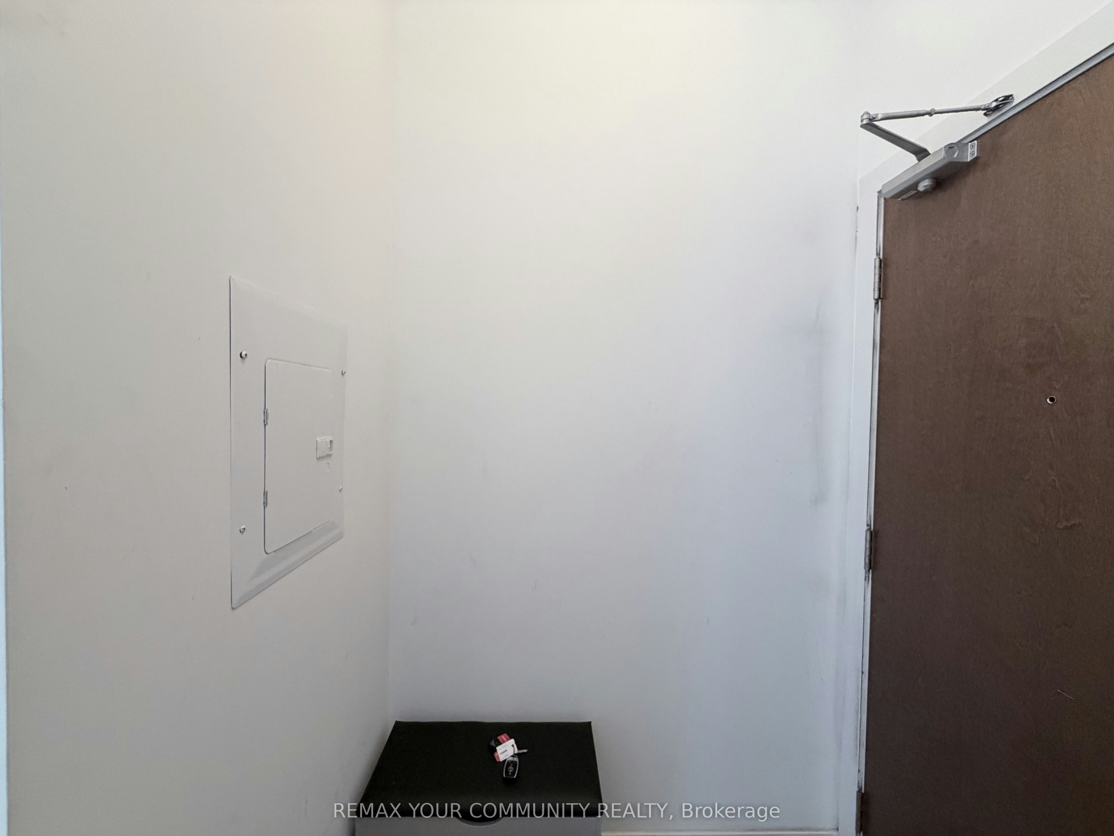 PH2-2220 Lakeshore Boulevard, Toronto, ON, M8V 0C1 - 2