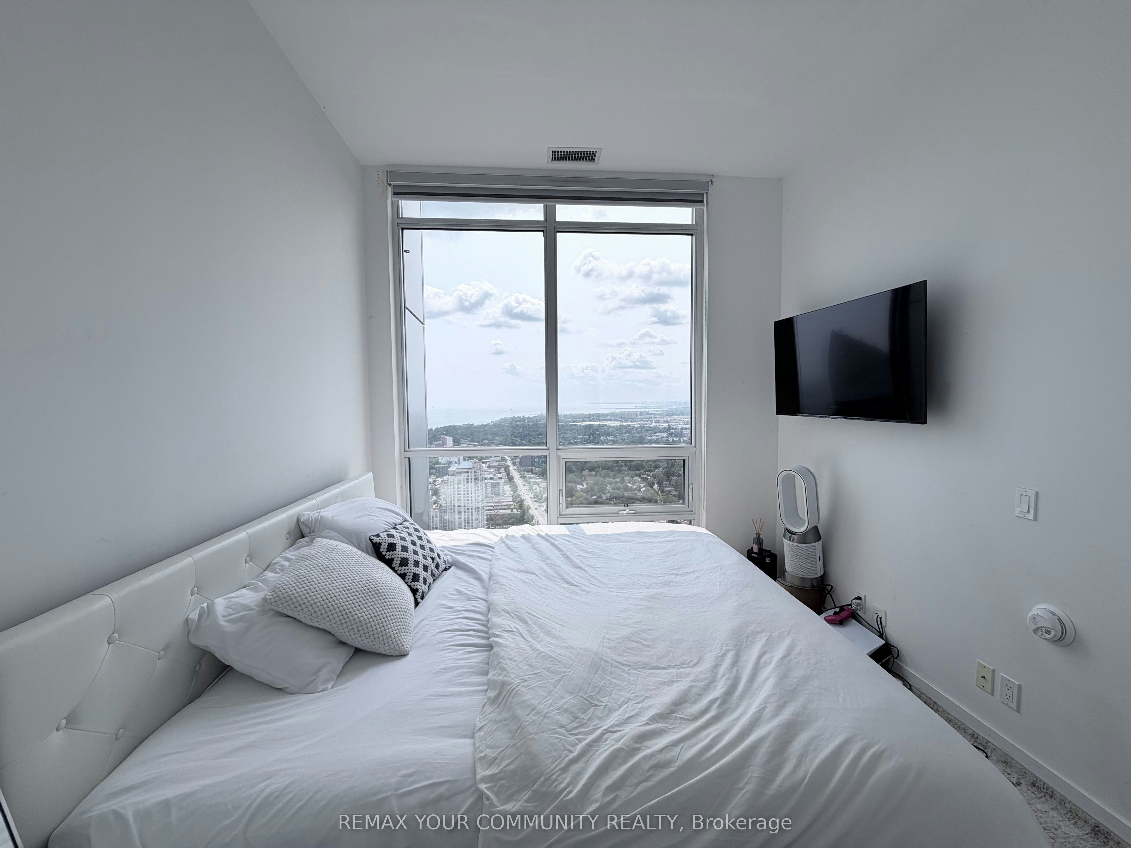 PH2-2220 Lakeshore Boulevard, Toronto, ON, M8V 0C1 - 17