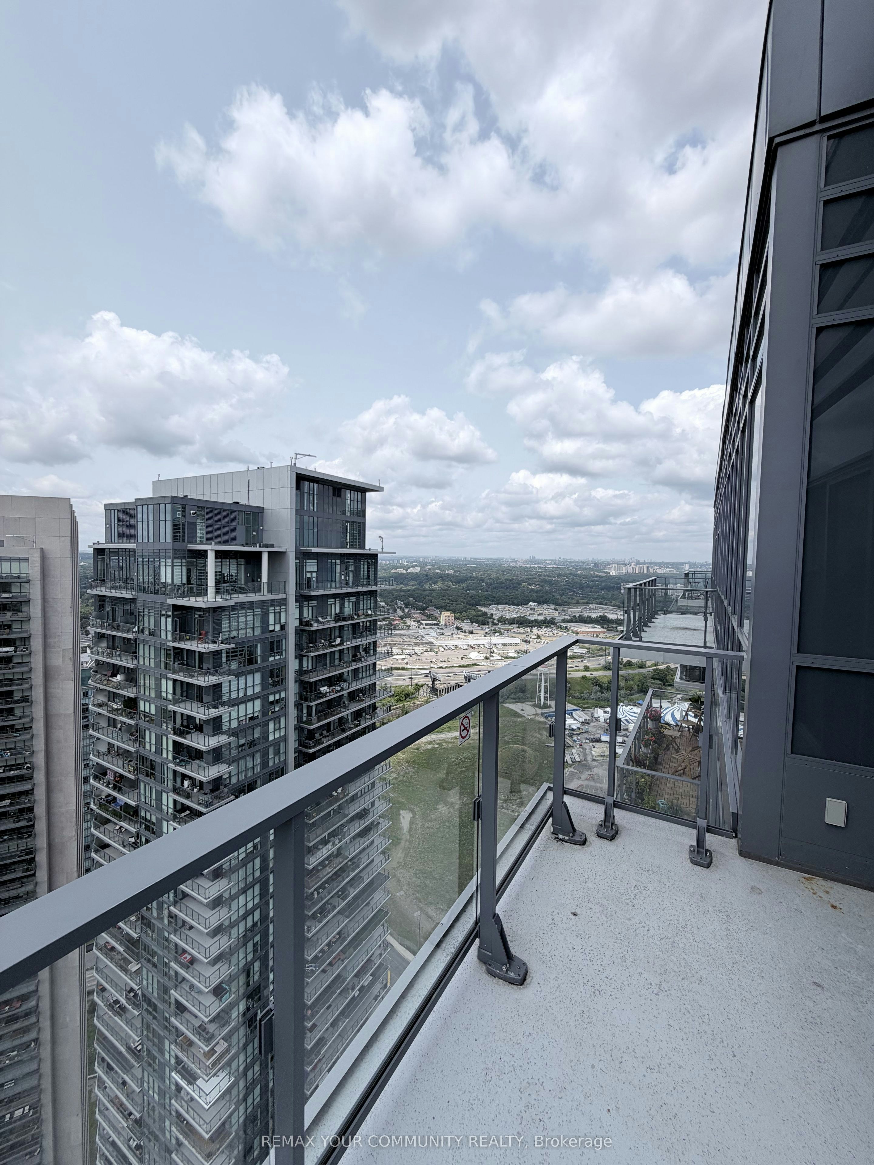 PH2-2220 Lakeshore Boulevard, Toronto, ON, M8V 0C1 - 25