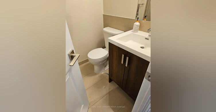 423-2 Old Mill Drive, Toronto, ON, M6S 0A2 - 15