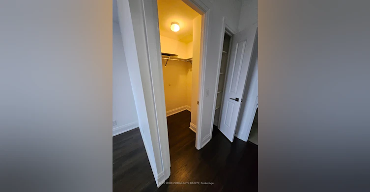 423-2 Old Mill Drive, Toronto, ON, M6S 0A2 - 12