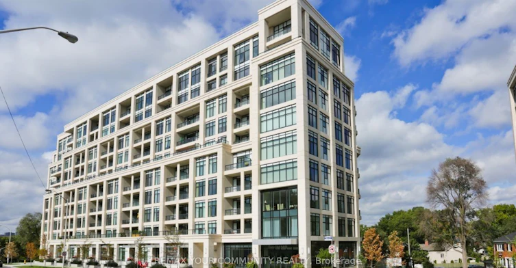 423-2 Old Mill Drive, Toronto, ON, M6S 0A2 - 5