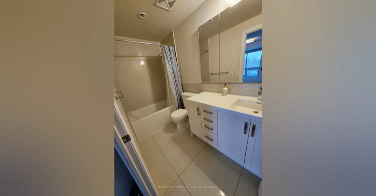 423-2 Old Mill Drive, Toronto, ON, M6S 0A2 - 10
