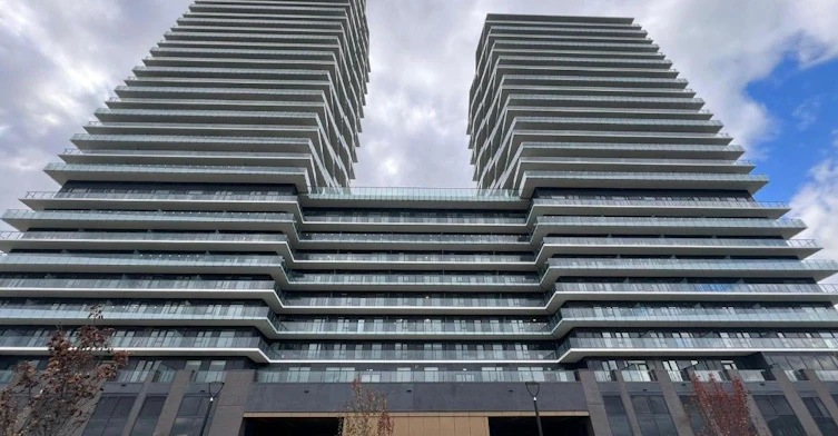 925-15 Skyridge Drive E, Brampton, ON, L6P 4S3
