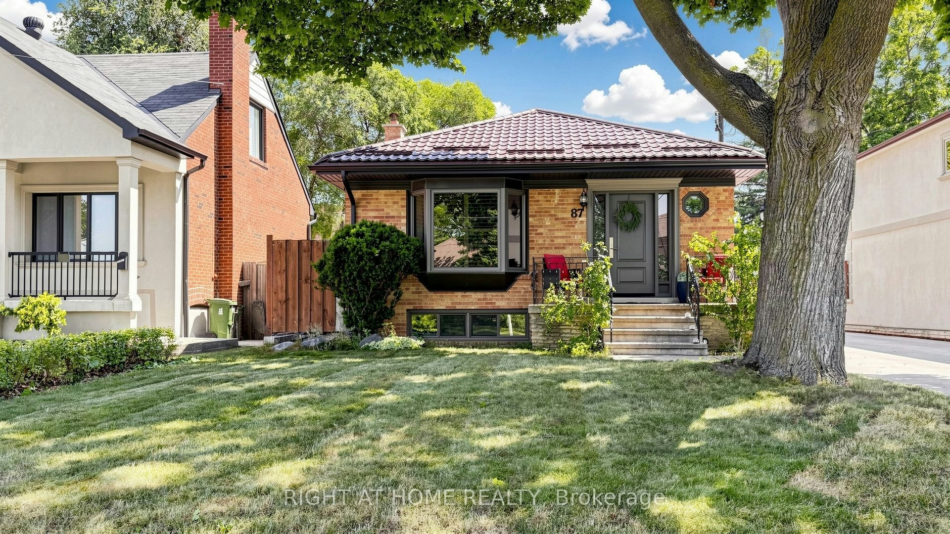 87 Riverdale Drive, Toronto, ON, M9V 2T8