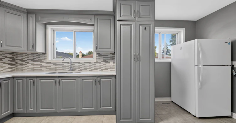 Upper-204 Taysham Crescent, Toronto, ON, M9V 1X7 - 7