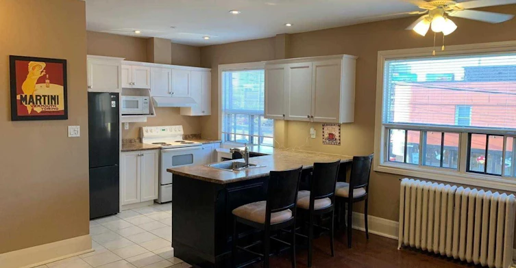 3-1 Primrose Avenue, Toronto, ON, M8V 1P7