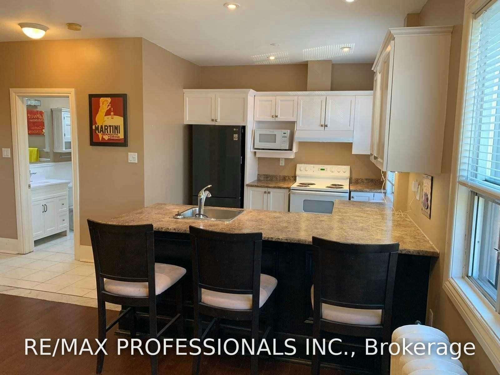 3-1 Primrose Avenue, Toronto, ON, M8V 1P7 - 4