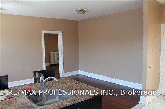 3-1 Primrose Avenue, Toronto, ON, M8V 1P7 - 7