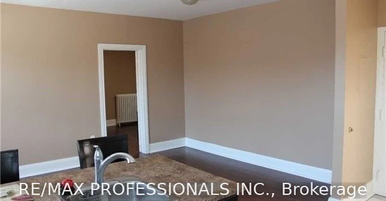 3-1 Primrose Avenue, Toronto, ON, M8V 1P7 - 7