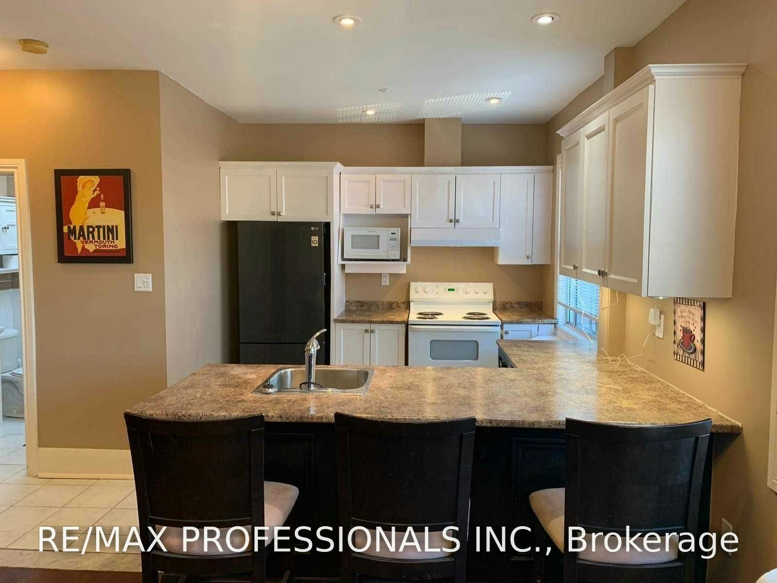 3-1 Primrose Avenue, Toronto, ON, M8V 1P7 - 3