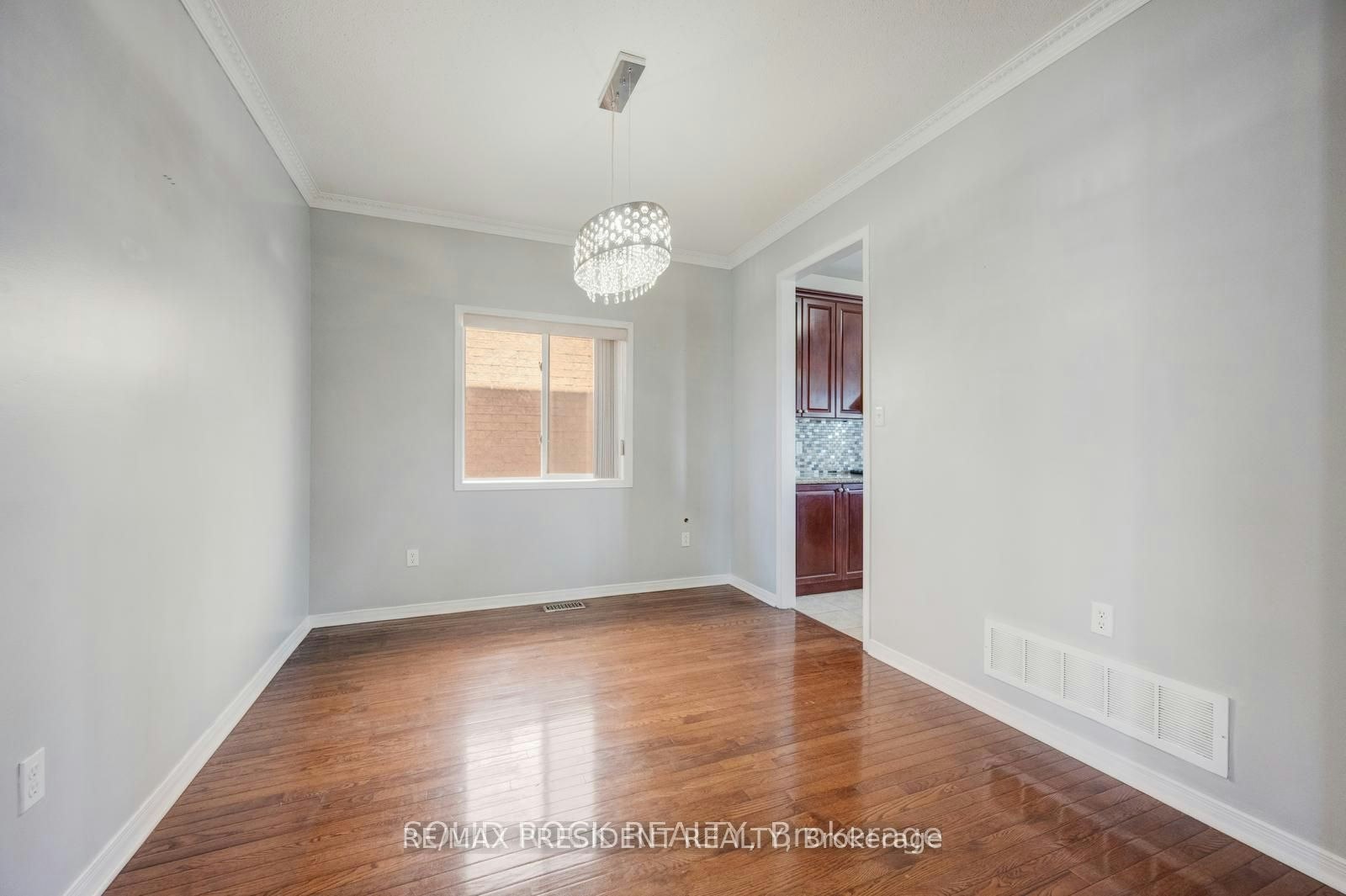 15 Roundstone Drive, Brampton, ON, L6X 0K7 - 13