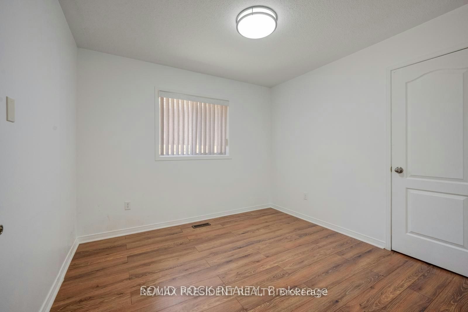 15 Roundstone Drive, Brampton, ON, L6X 0K7 - 8