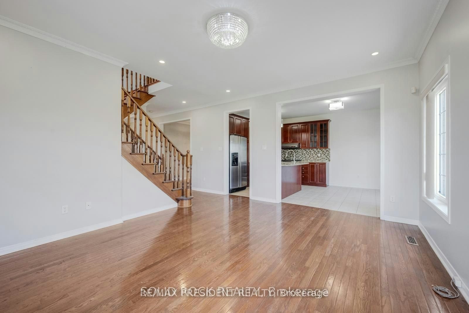 15 Roundstone Drive, Brampton, ON, L6X 0K7 - 6