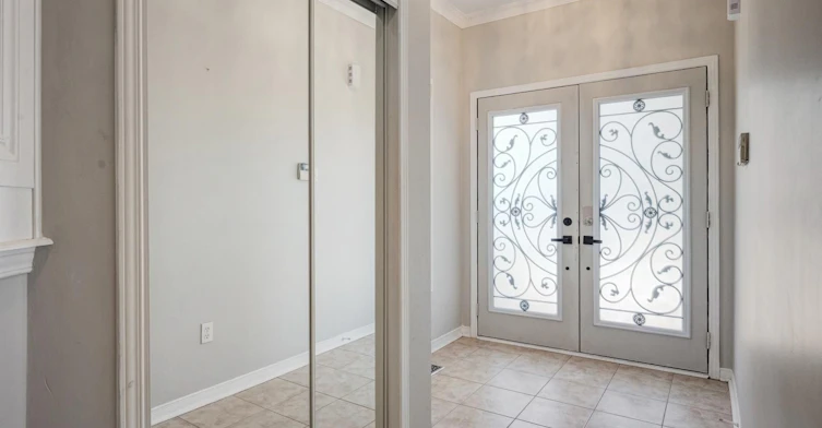 15 Roundstone Drive, Brampton, ON, L6X 0K7 - 3