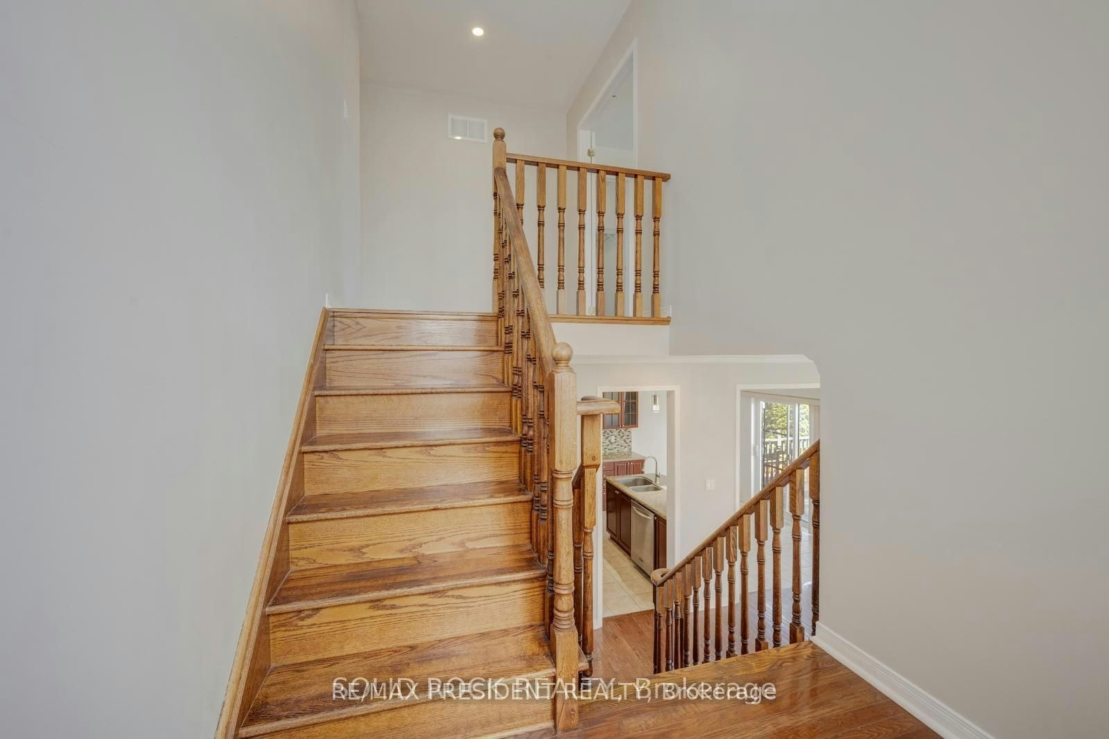 15 Roundstone Drive, Brampton, ON, L6X 0K7 - 21