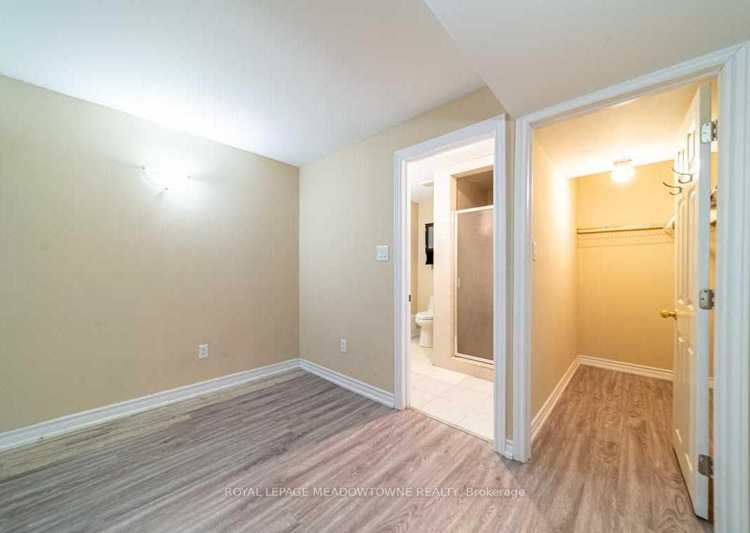 1036 Yates Drive, Milton, ON, L9T 6A7 - 4