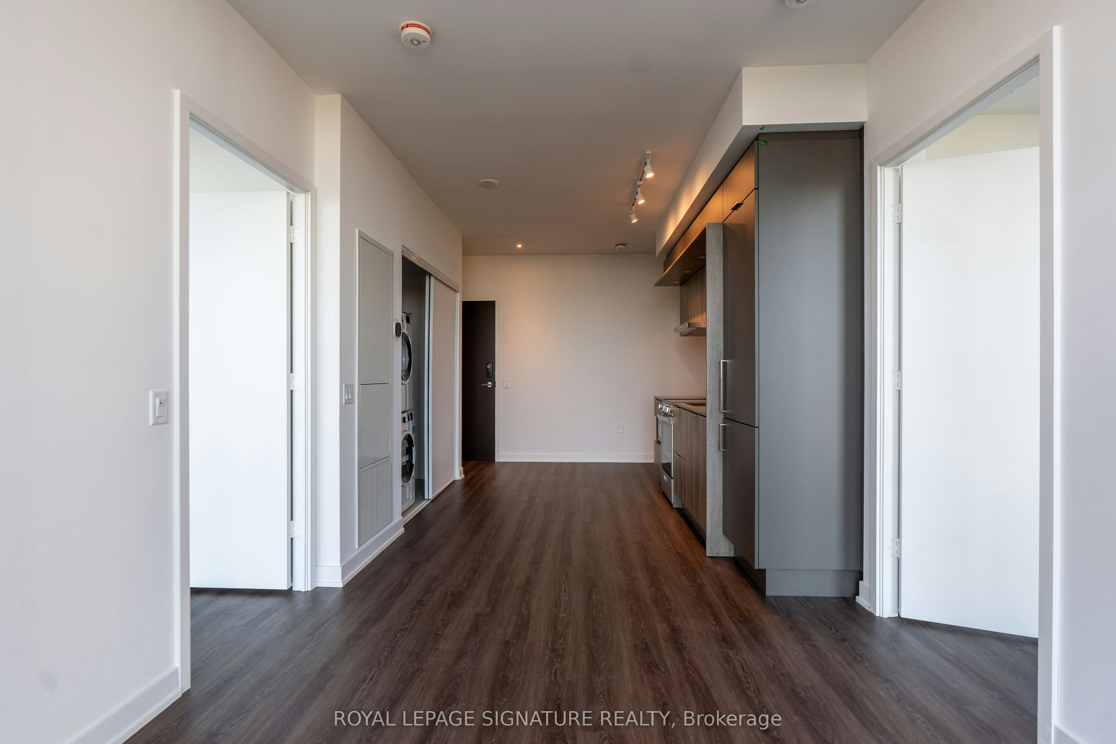612-448 Burnhamthorpe Road W, Mississauga, ON, L5B 0R4 - 16