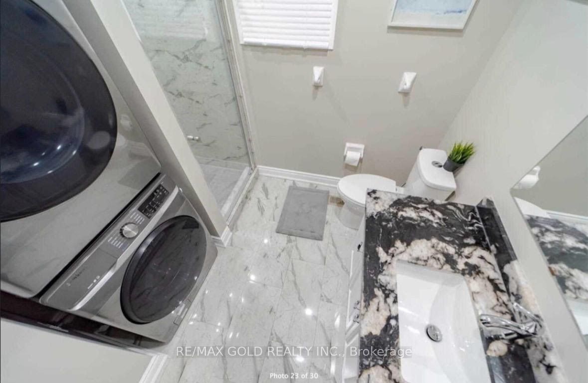 15 Sedgewick Circle, Brampton, ON, L7A 2P7 - 11