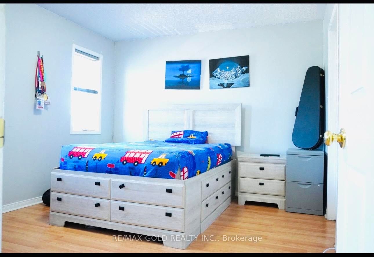 15 Sedgewick Circle, Brampton, ON, L7A 2P7 - 10