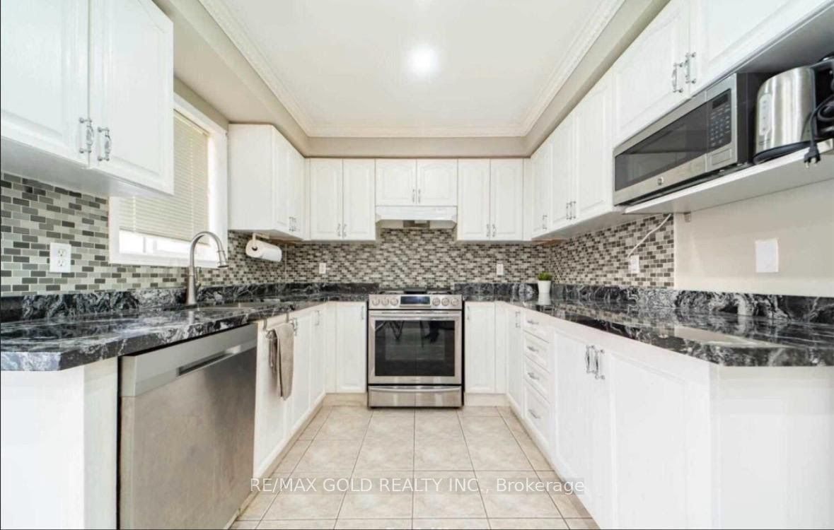 15 Sedgewick Circle, Brampton, ON, L7A 2P7 - 5