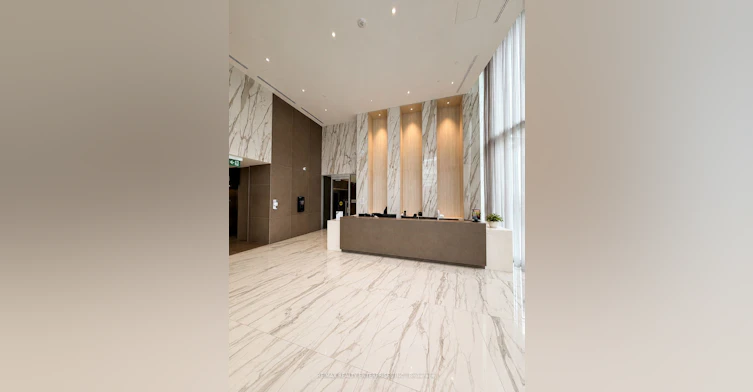 325-448 Burnhamthorpe Road W, Mississauga, ON, L5B 0R4 - 2