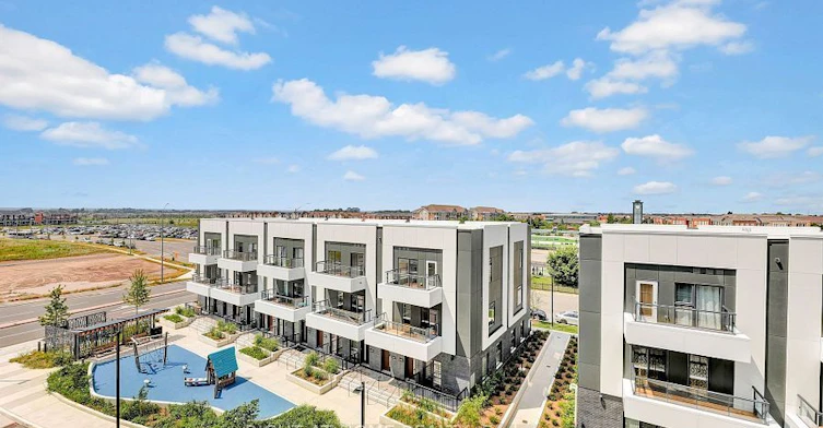 401-10 Lagerfeld Drive, Brampton, ON, L7A 5L3 - 34
