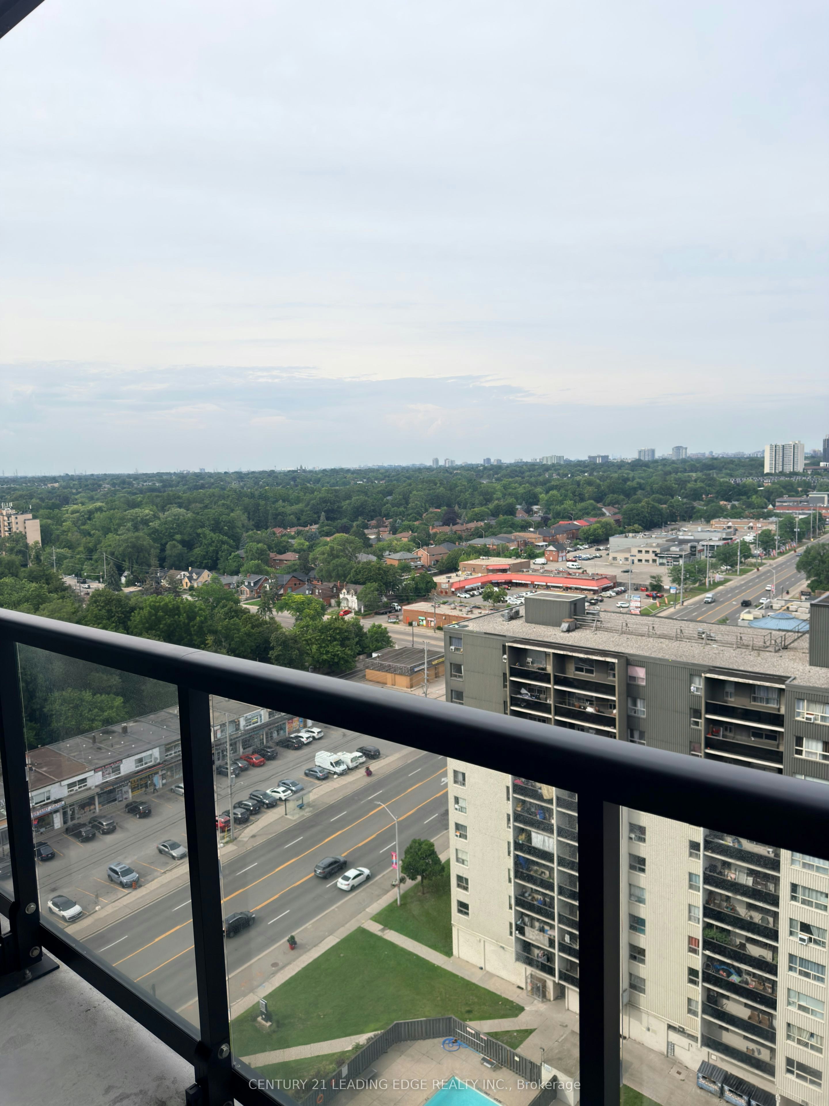 1610-86 Dundas Street E, Mississauga, ON, L5A 1W4 - 2
