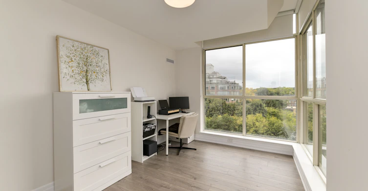 853-24 Southport Street, Toronto, ON, M6S 4Z1 - 17