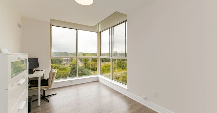 853-24 Southport Street, Toronto, ON, M6S 4Z1 - 16