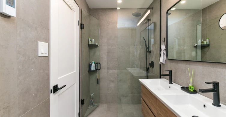 853-24 Southport Street, Toronto, ON, M6S 4Z1 - 20