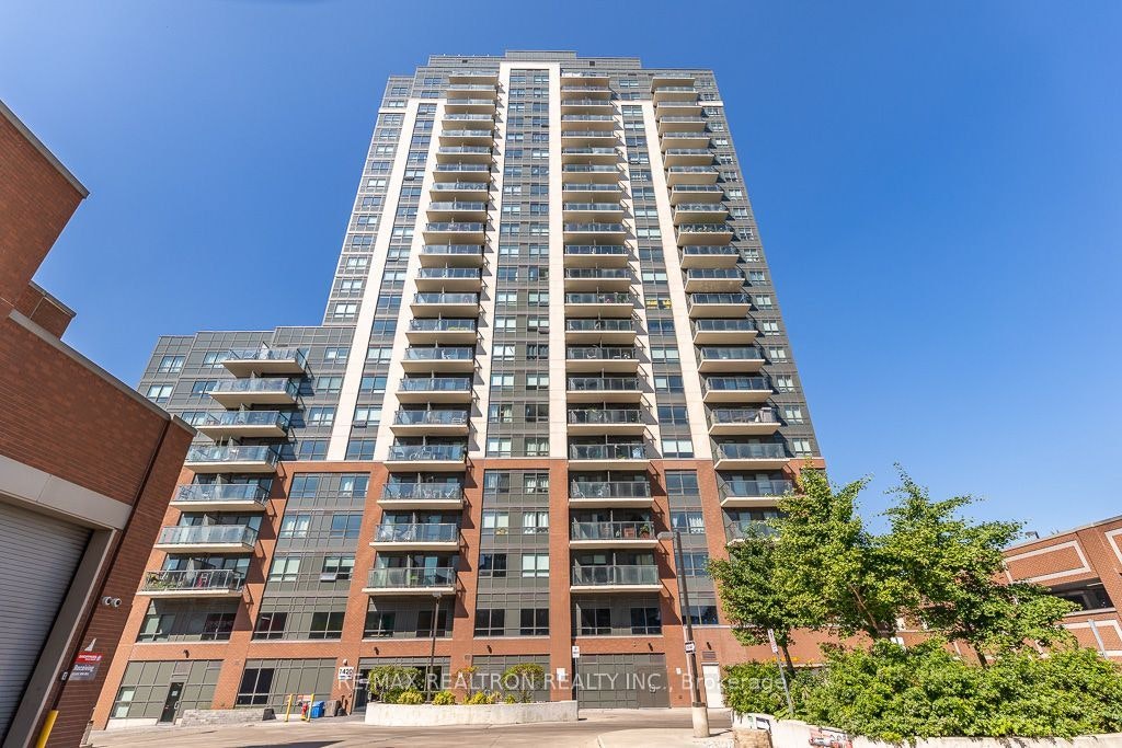 811-1420 Dupont Street, Toronto, ON, M6H 0B6