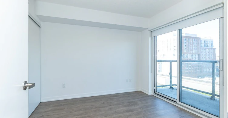 811-1420 Dupont Street, Toronto, ON, M6H 0B6 - 18