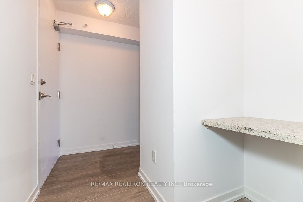 811-1420 Dupont Street, Toronto, ON, M6H 0B6 - 23