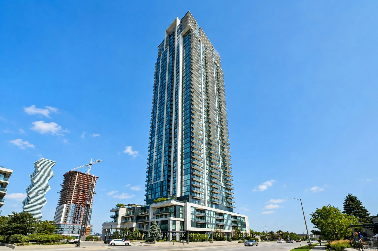 702-3975 Grand Park Drive, Mississauga, ON, L5B 0K4
