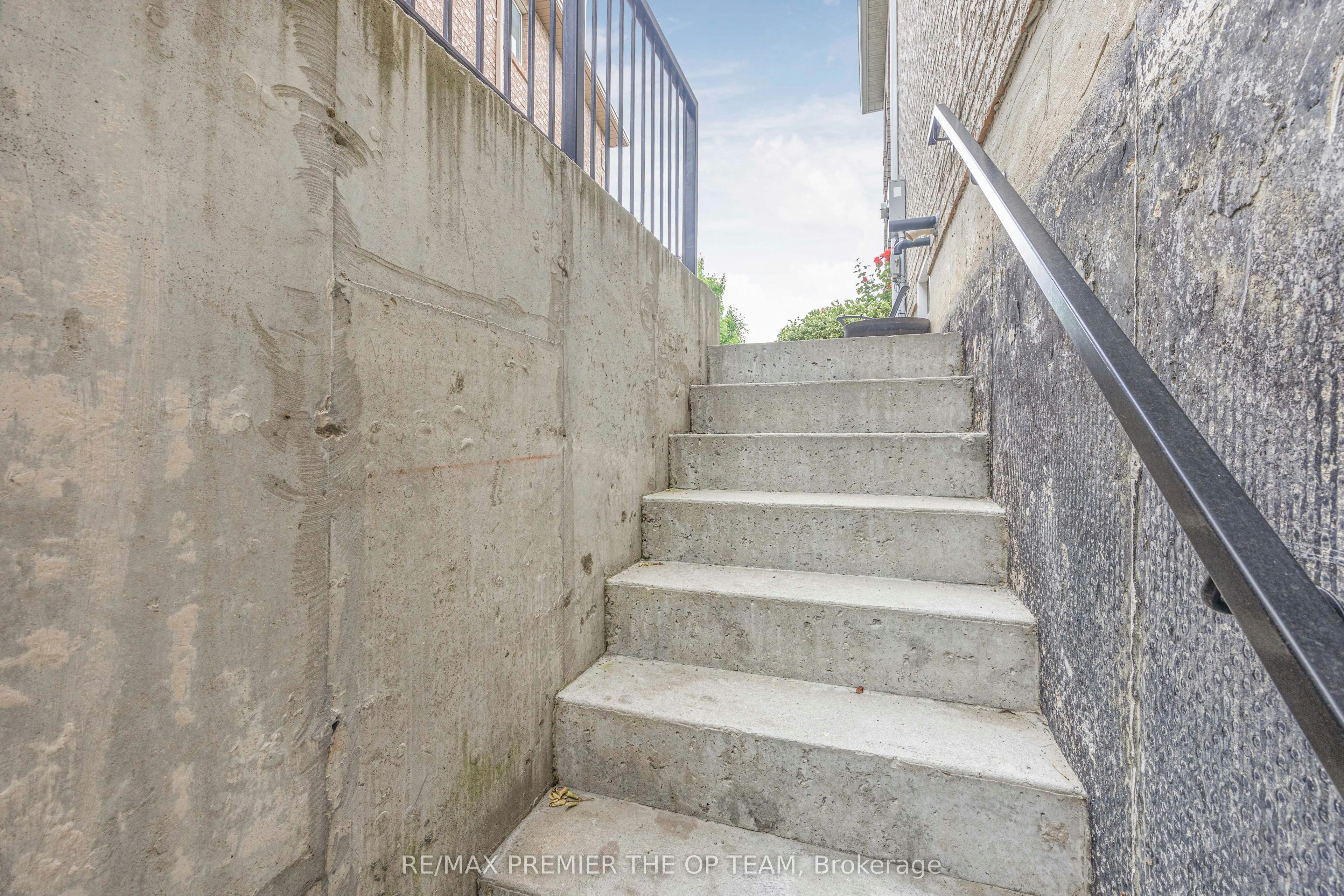 Lower-223 Landsbridge Street, Caledon, ON, L7E 2J6 - 12
