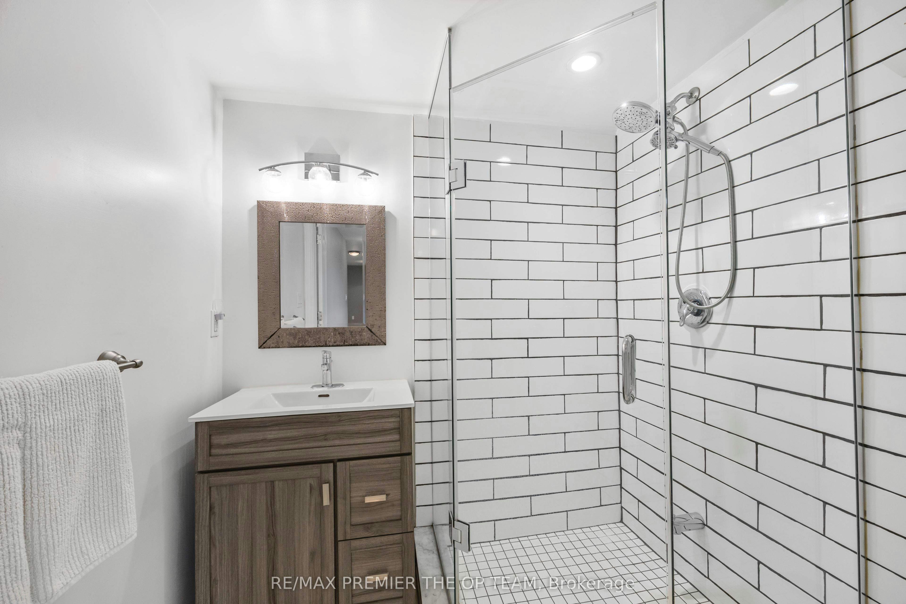 Lower-223 Landsbridge Street, Caledon, ON, L7E 2J6 - 6