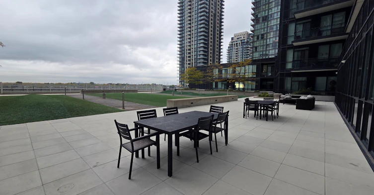 4509-4011 Brickstone Mews, Mississauga, ON, L5B 0J7 - 10