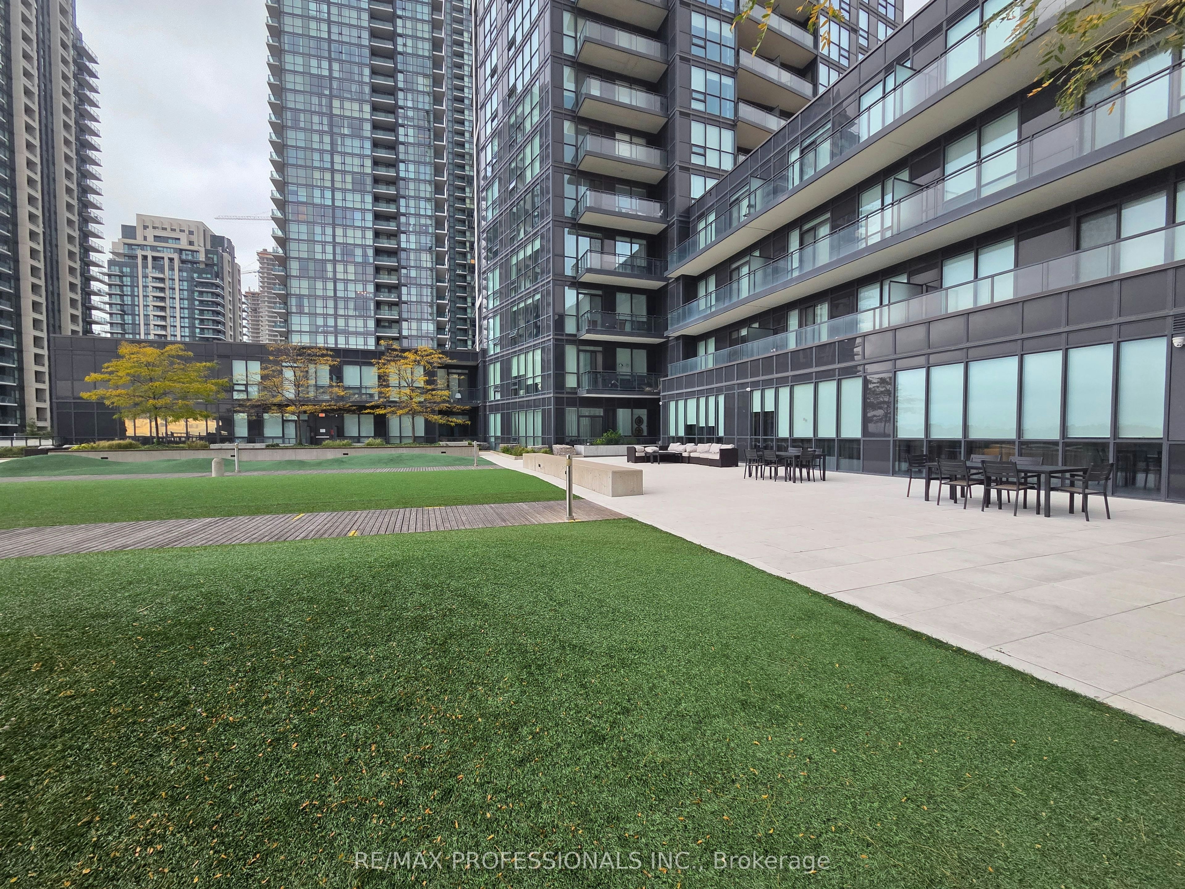 4509-4011 Brickstone Mews, Mississauga, ON, L5B 0J7 - 12