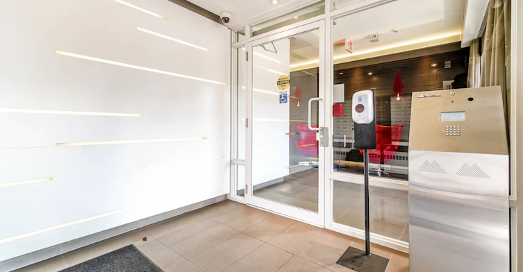207-5005 Harvard Road, Mississauga, ON, L5M 0W5 - 4