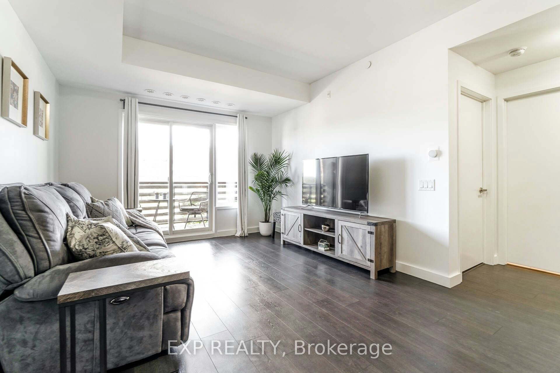 207-5005 Harvard Road, Mississauga, ON, L5M 0W5 - 10