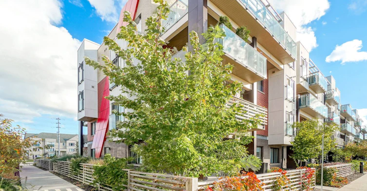 207-5005 Harvard Road, Mississauga, ON, L5M 0W5 - 2
