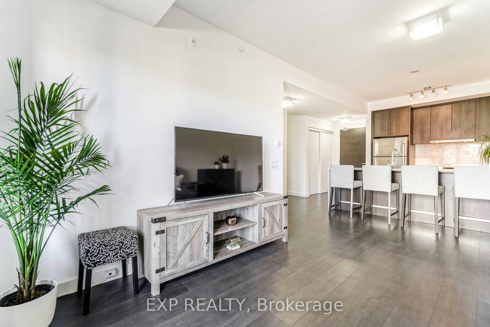 207-5005 Harvard Road, Mississauga, ON, L5M 0W5 - 11
