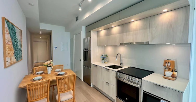 448 Burnhamthorpe Road W, Mississauga, ON, L5B 0R4 - 14