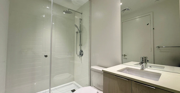 448 Burnhamthorpe Road W, Mississauga, ON, L5B 0R4 - 24